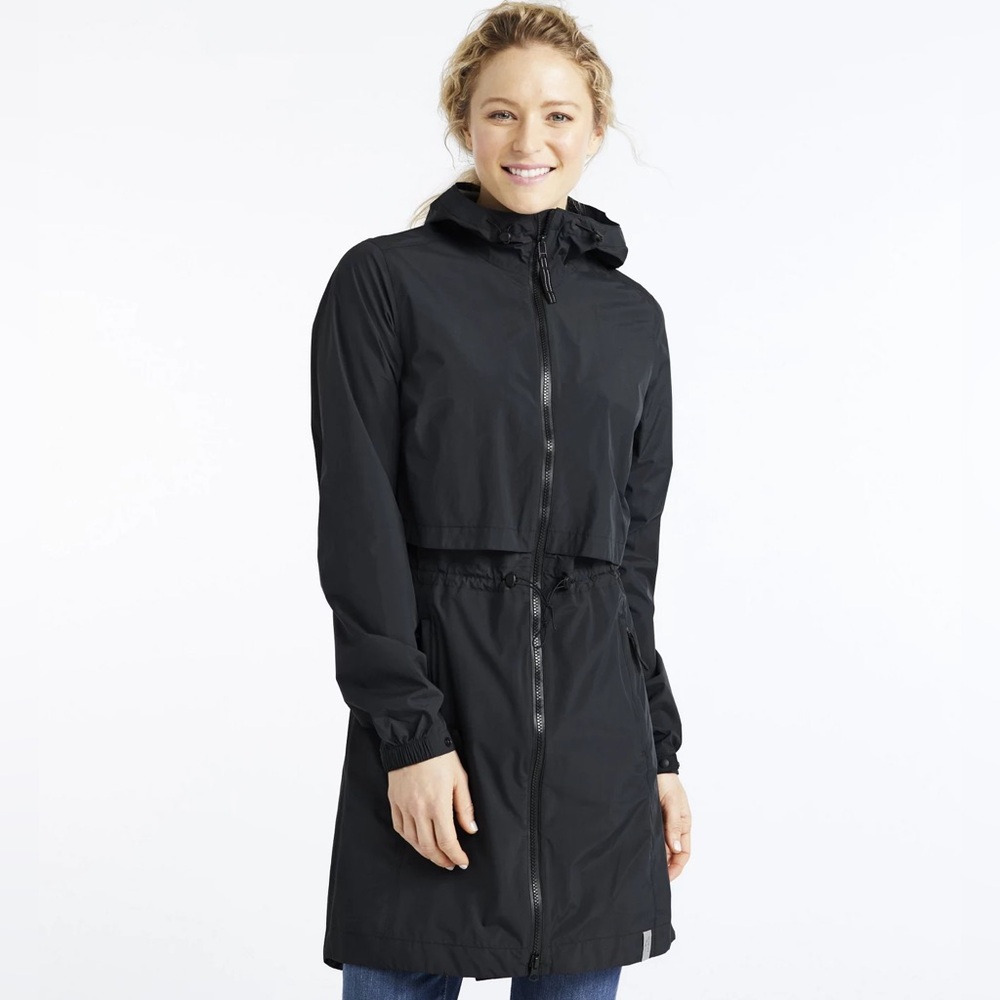 NEW LLBean Women’s Meridian Rain Coat size XL black